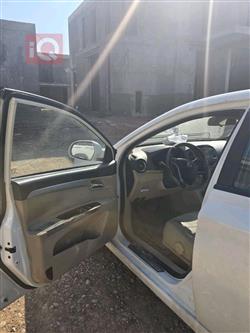 MG 350